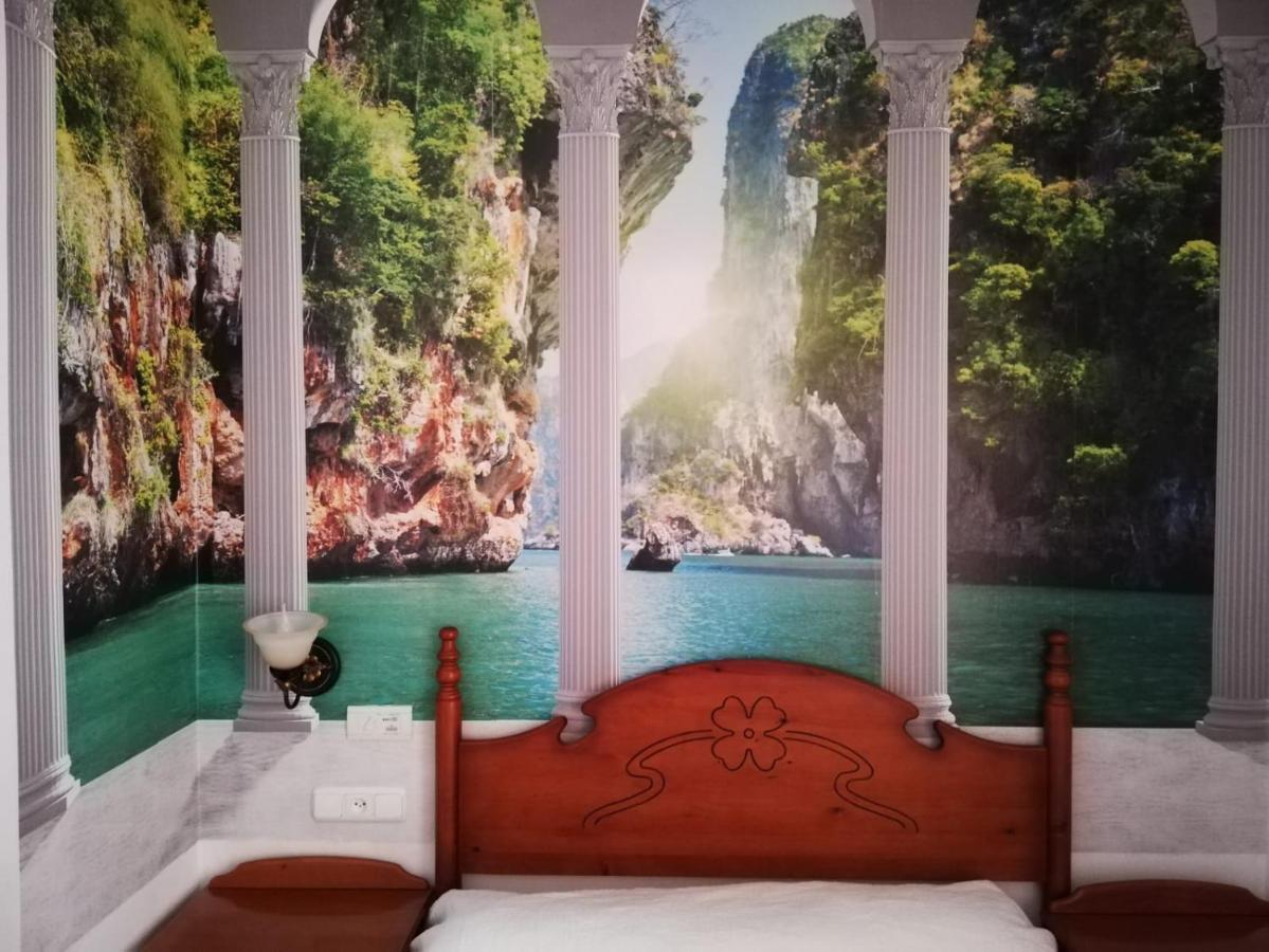 Hotel Poniente Moraleda De Zafayona Екстер'єр фото