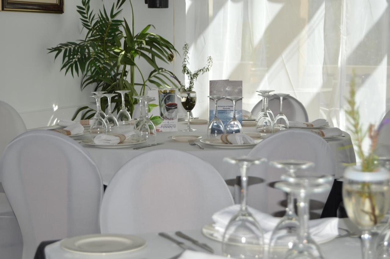 Hotel Poniente Moraleda De Zafayona Екстер'єр фото