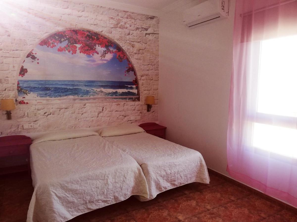Hotel Poniente Moraleda De Zafayona Екстер'єр фото